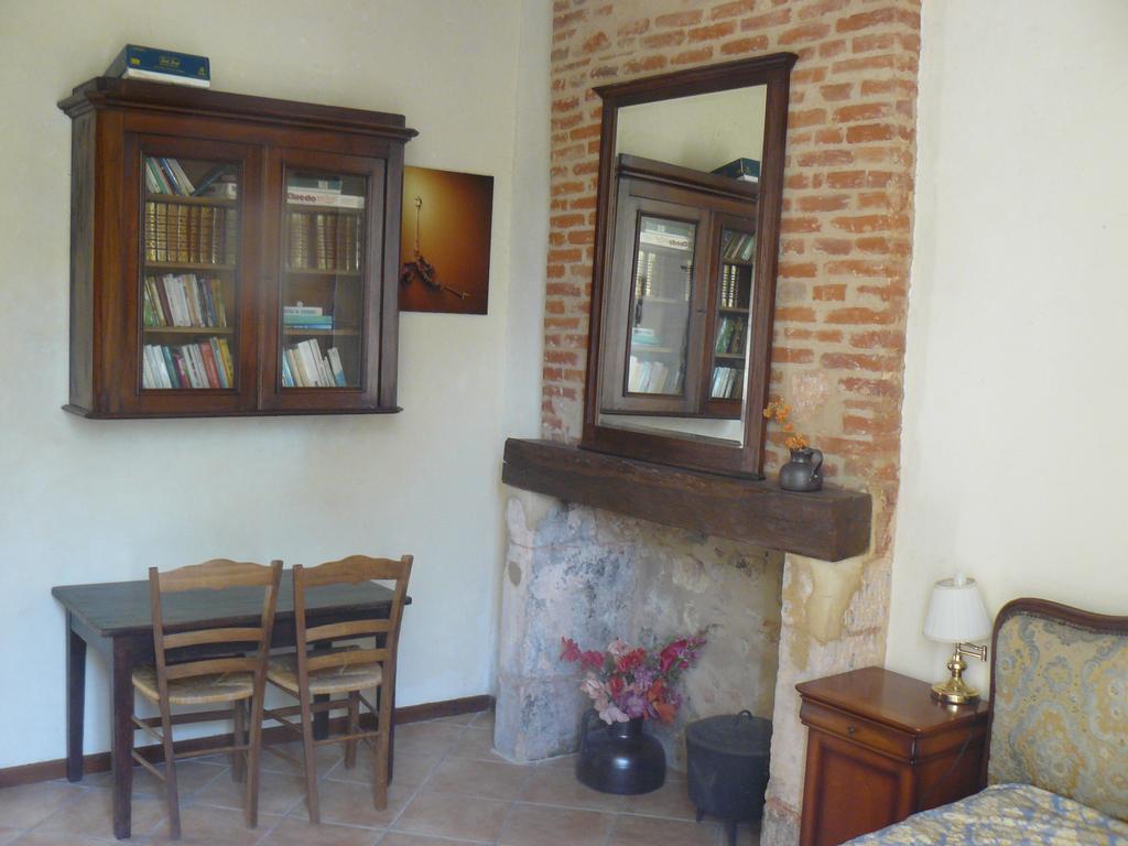Chambres D'Hotes & Gites Pouget Les Eyzies الغرفة الصورة